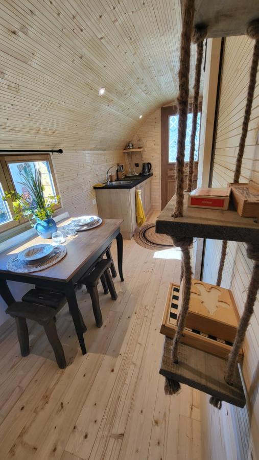 Gîte de la Roulotte de l'Epine Dallon Extérieur photo