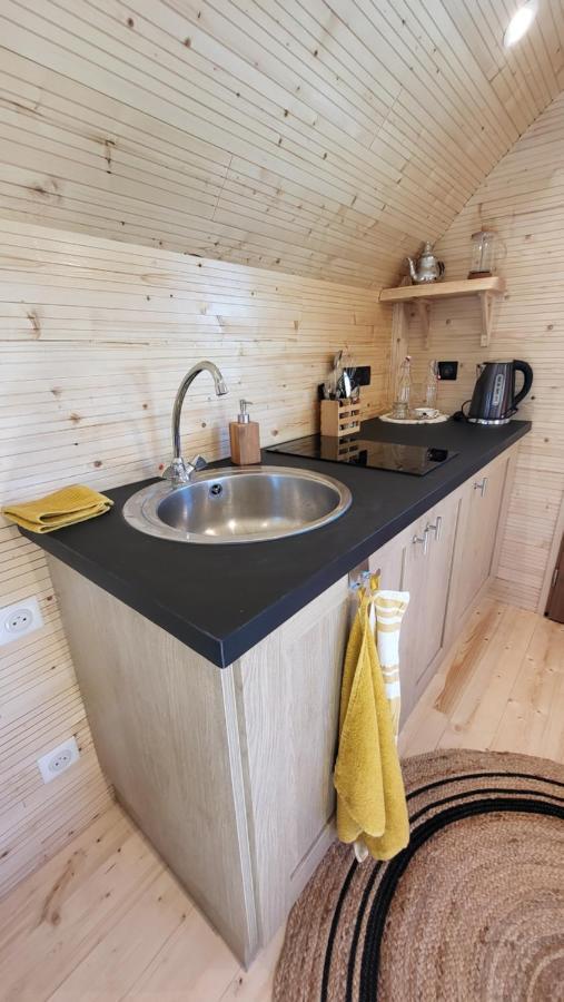 Gîte de la Roulotte de l'Epine Dallon Extérieur photo
